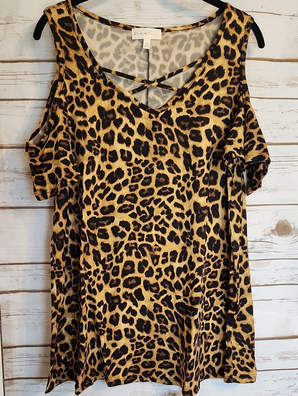 Leopard Print V-Neck Cold Shoulder Top in Black & Brown XL